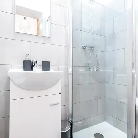 Apartment Homeysuite By Parque Nacoes