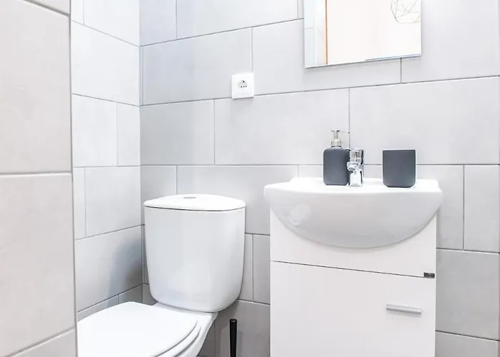 Homeysuite By Parque Nacoes Lissabon