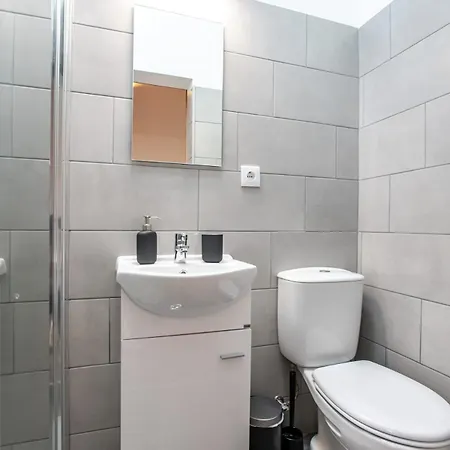 Homeysuite By Parque Nacoes Apartment Lisbon